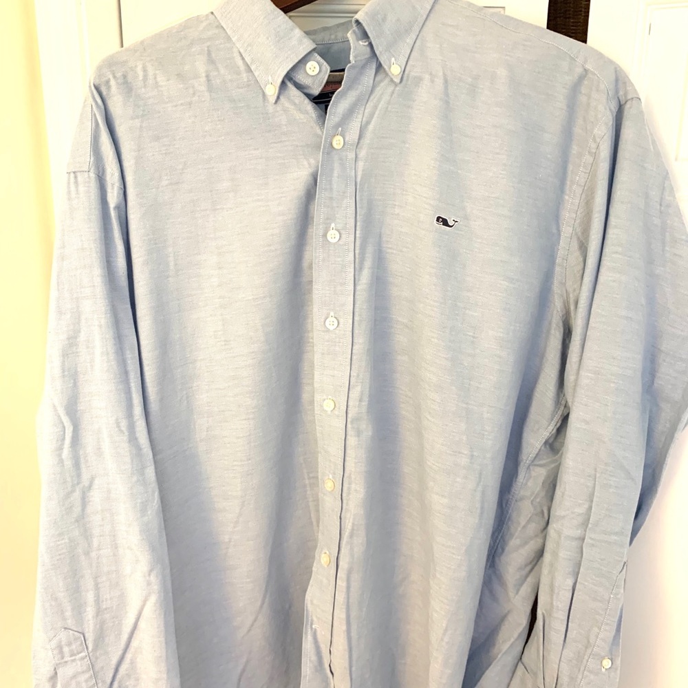‼️Vineyard Vines XL Whale Shirt‼️